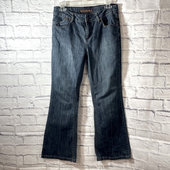 The Limited Jeans Size 8‎ Short - Picture 1 of 4